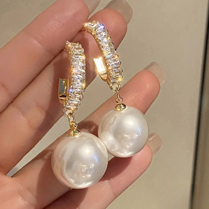 Chic Pearl and Zirconia Earrings