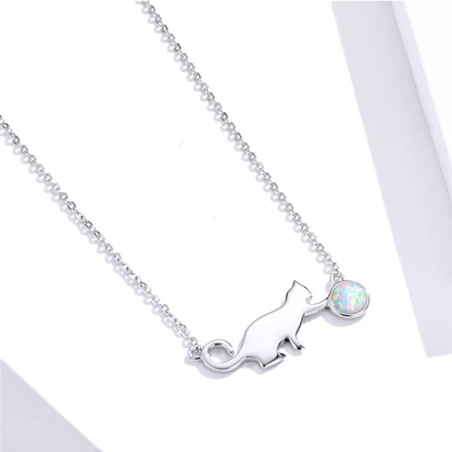 Vintage Kitty Necklace