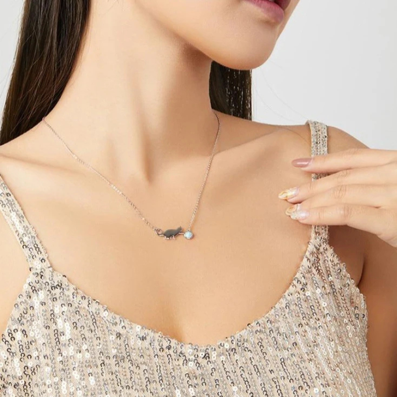 Vintage Kitty Necklace