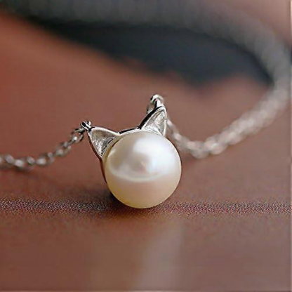 Sterling Silver Cat-Shaped Pearl Necklace