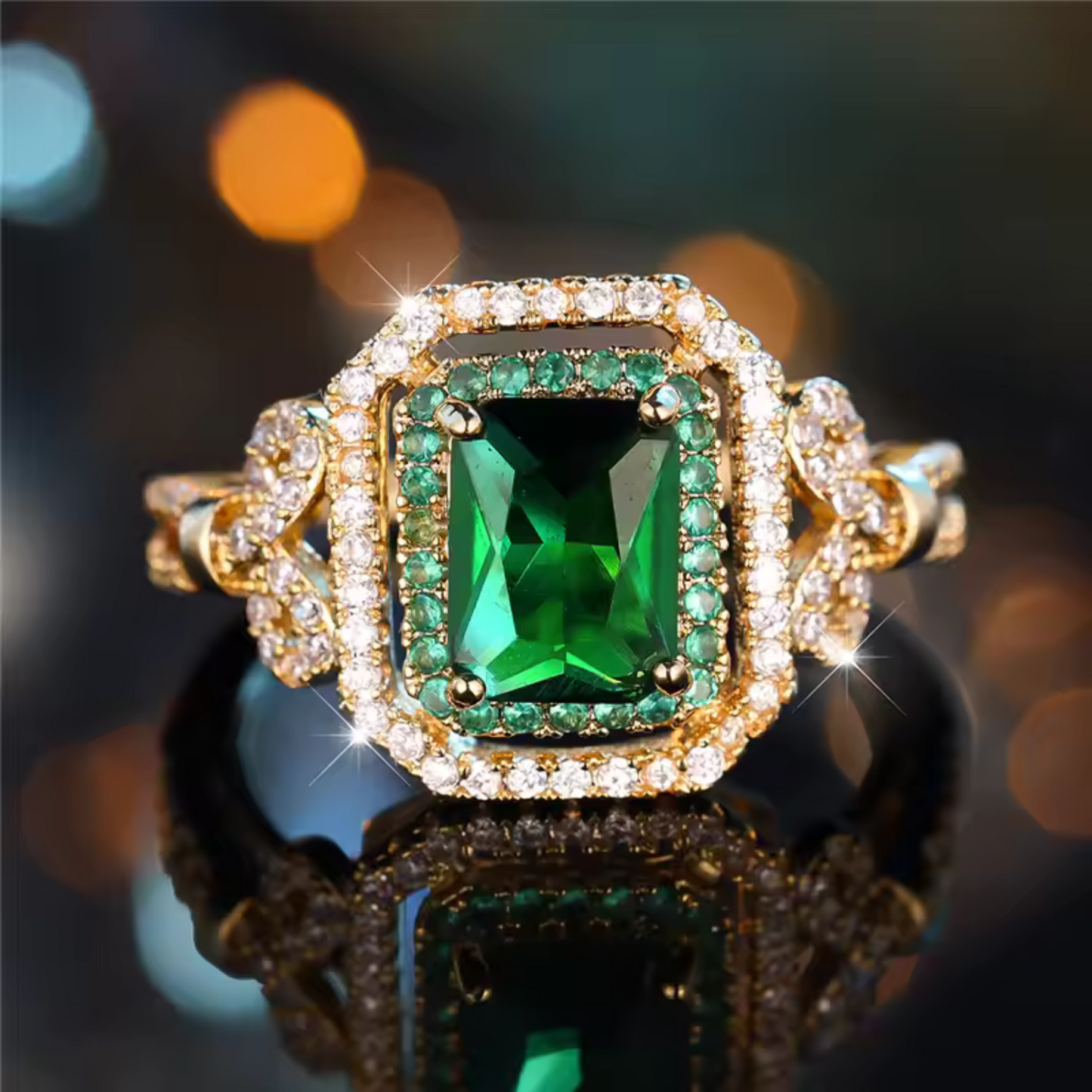 Elegant Gold Emerald Ring