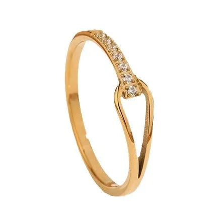Elegant Geometric Gold Ring