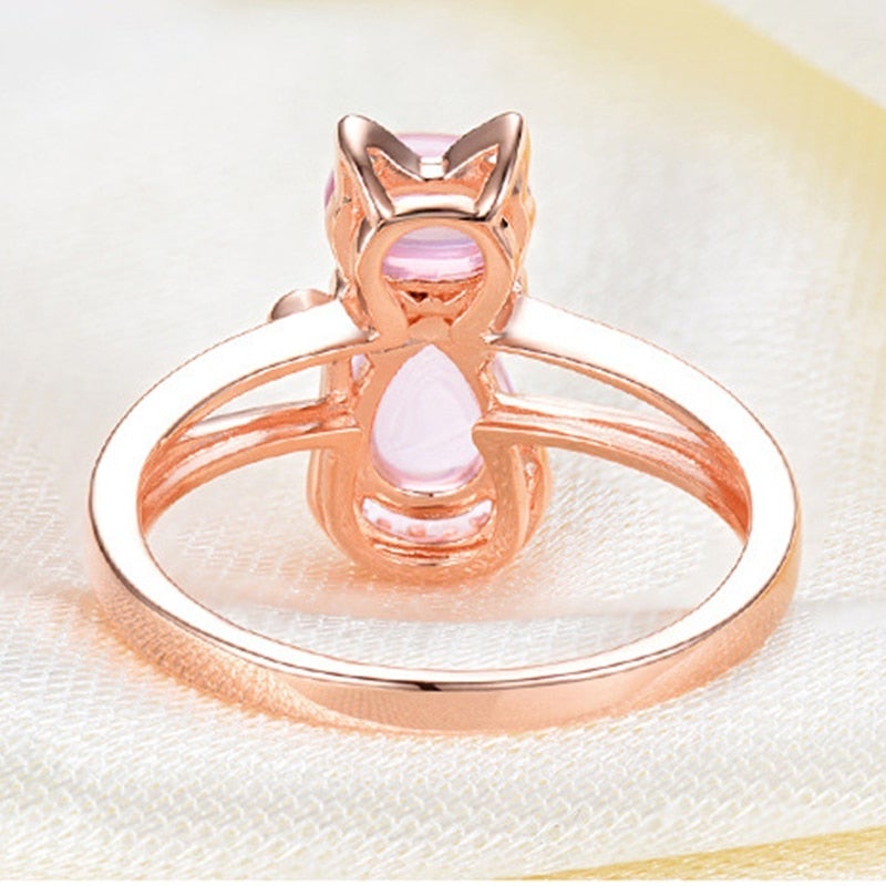 Ring with Cat in Rose Gold