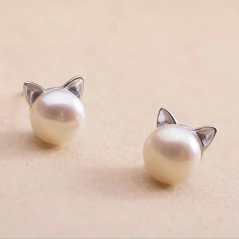 Sterling Silver Cat-Shaped Earrings with Pearl