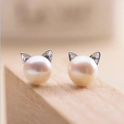 Sterling Silver Cat-Shaped Earrings with Pearl