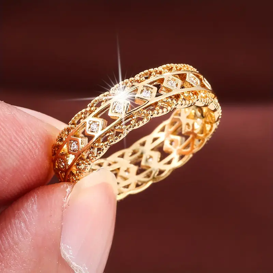 Gold Ring with Vintage Hollow Diamond Pattern