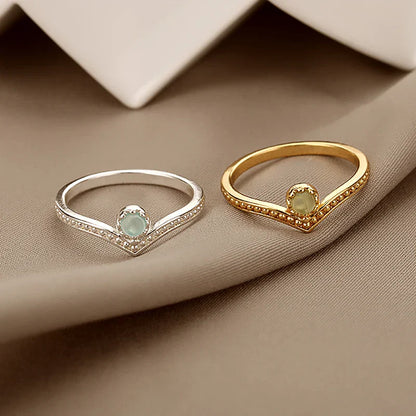 Elegant Gold Water Drop Opal Crown Ring