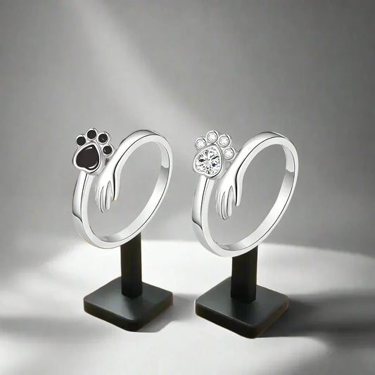 Adjustable Paw Ring Design