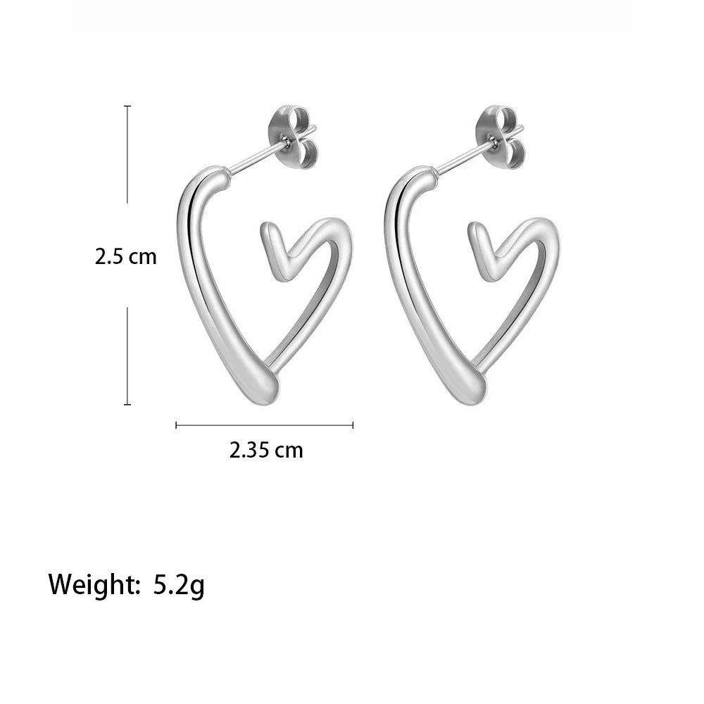 Elegant Heart-Shaped Rose Gold Earrings