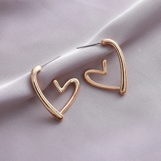 Elegant Heart-Shaped Rose Gold Earrings